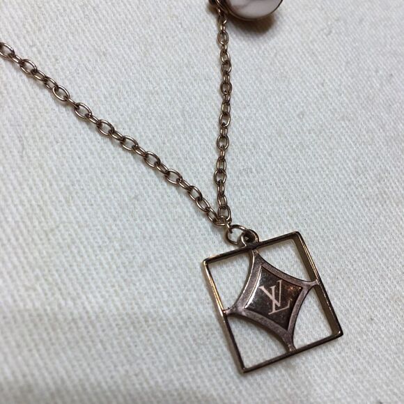 Designer Stainless Steel Rose Color Necklace - Picture 11 of 12